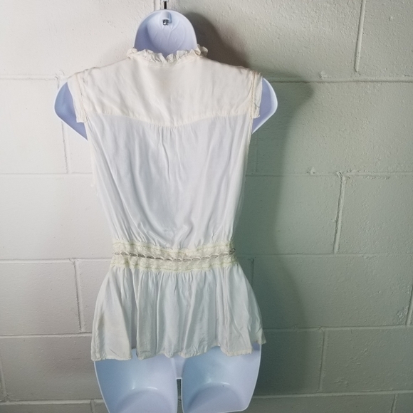 Free People ivory button ruffle blouse - Picture 6 of 10